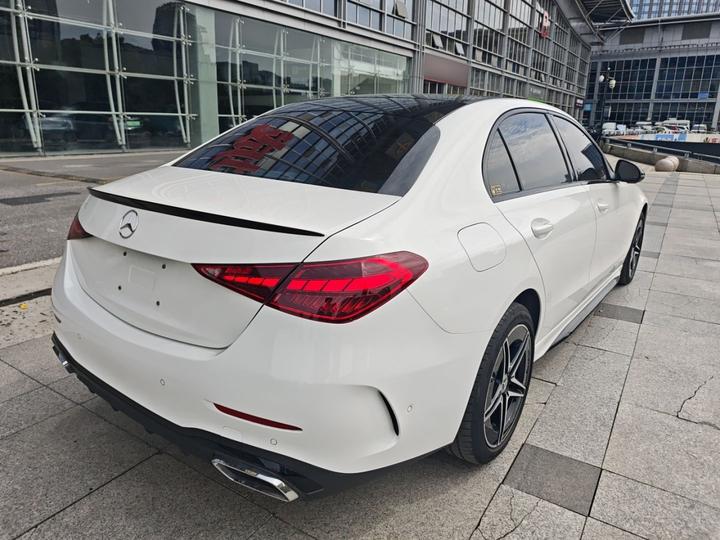 C-Class 2023 Facelift C 260 L Sport photo 4