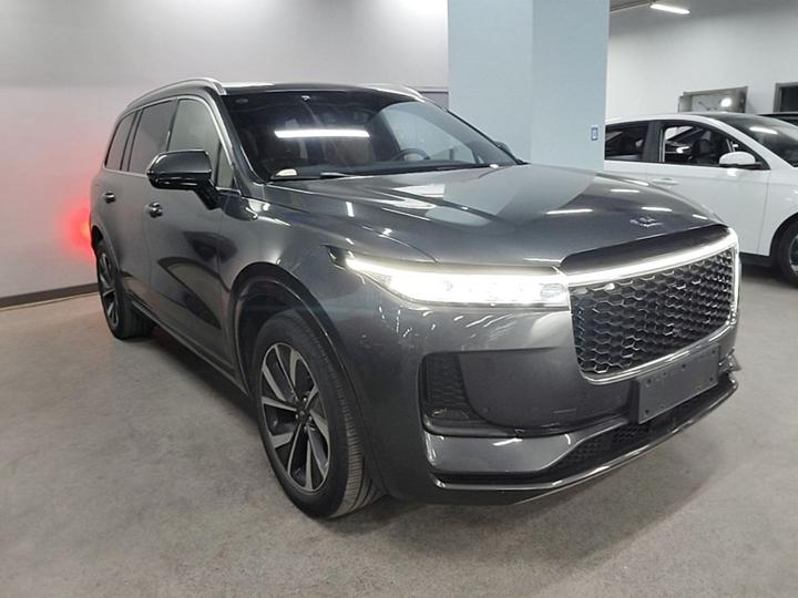 Li Auto ONE 2021 EREV 6-Seater photo 3