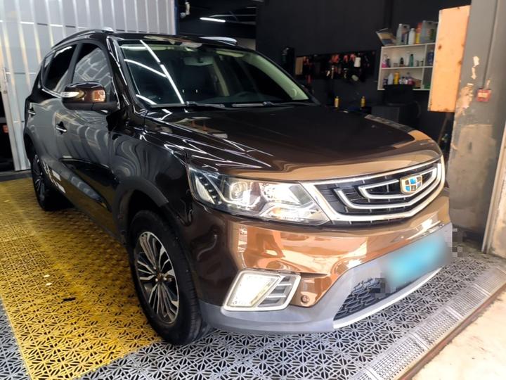 Vision X6 2016 1.8L MT Luxury photo 3