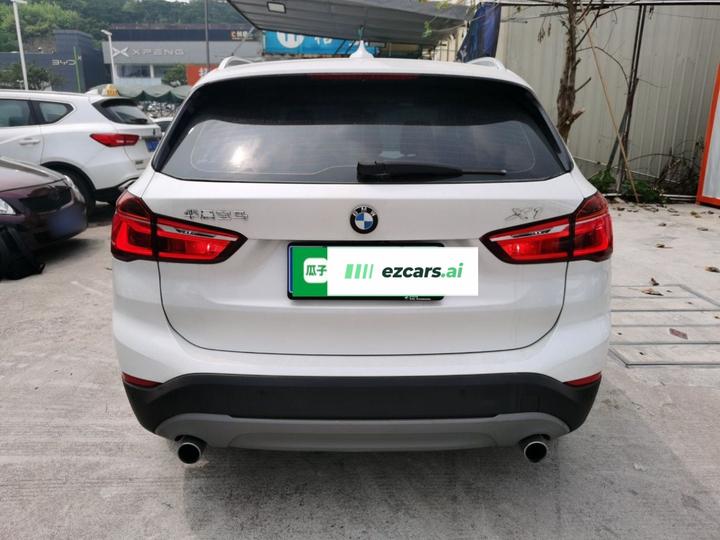 X1 2018 sDrive20Li Leading photo 3
