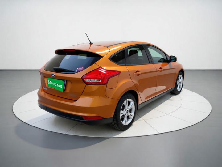 Focus 2015 Hatchback 1.6L AT Comfort photo 4
