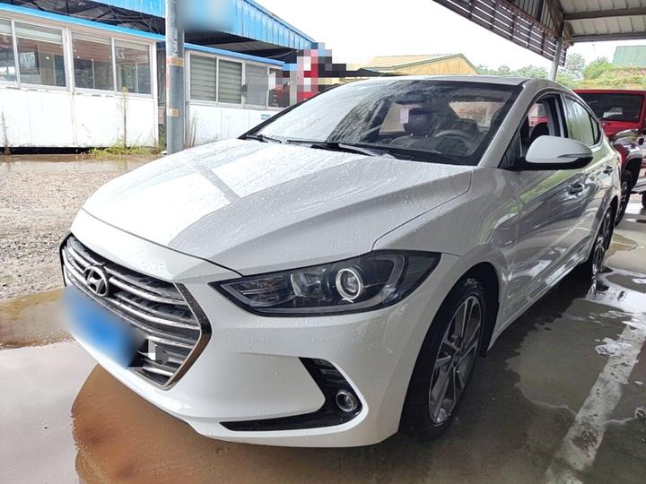 Elantra 2016 1.6L AT Smart Elite