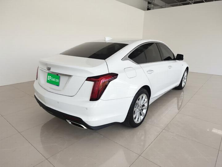 CT5 2022 28T Luxury Standard photo 6