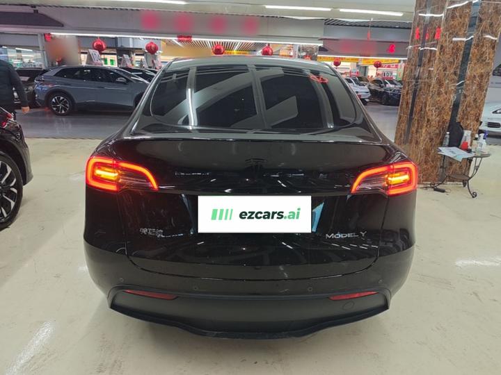 Model Y 2022 Facelift RWD photo 5