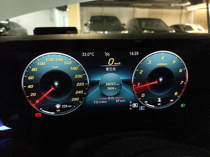 A-Class 2020 A 200 L Sport photo 8