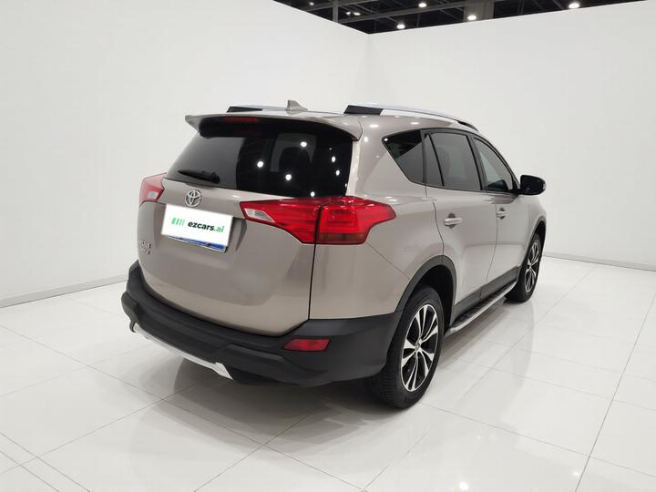 RAV4 2015 2.5L AT AWD Elite photo 6