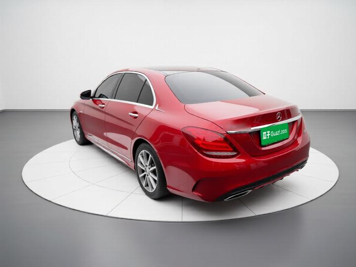 C-Class 2015 Facelift C 200 L Sport photo 4