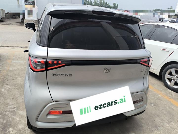 QQ 2025 305km photo 3