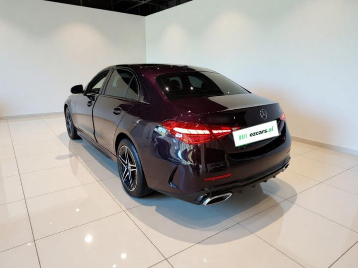 C-Class 2023 C 260 L Sport photo 4