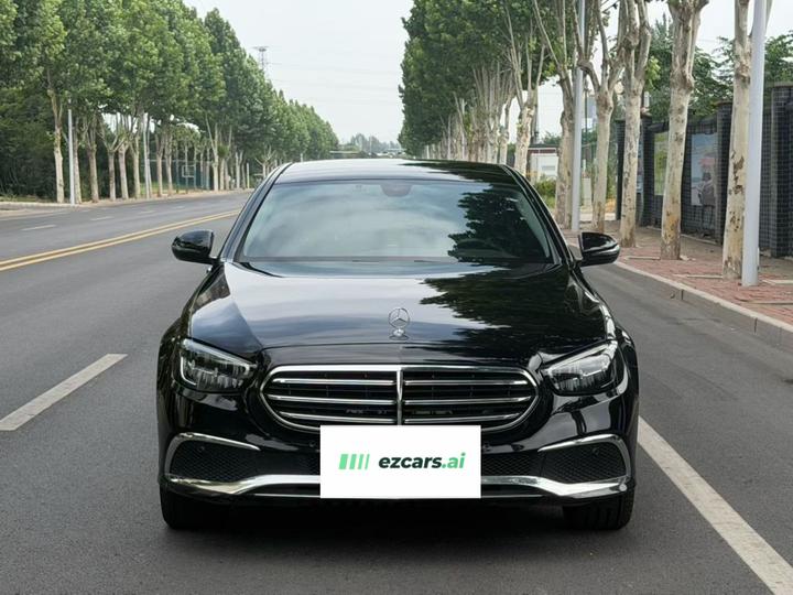 E-Class 2023 E 260 L 4MATIC photo 2