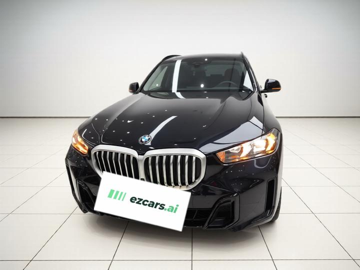 X5 2023 xDrive 30Li Exclusive M M Sport Night Package photo 2