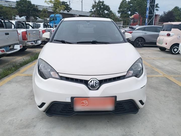 3 2016 1.3L MT Comfort photo 2