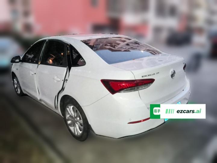 Excelle 2021 Facelift Classic 1.5L AT Elite photo 4