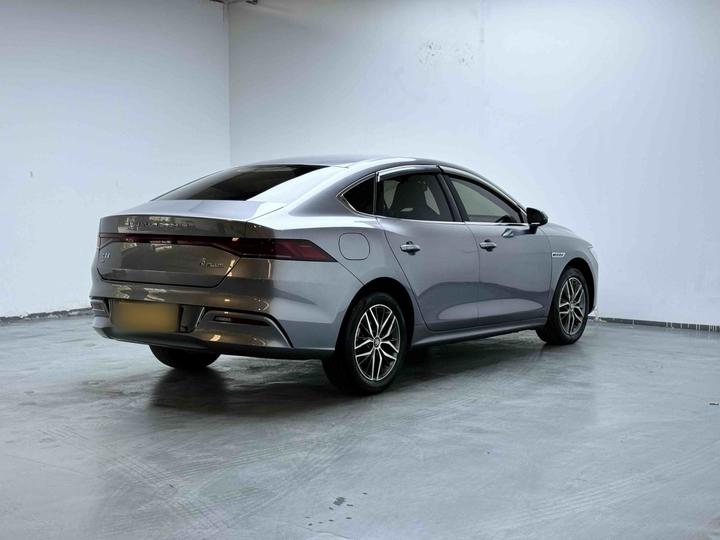 Qin PLUS 2024 Honor EV 420KM photo 4