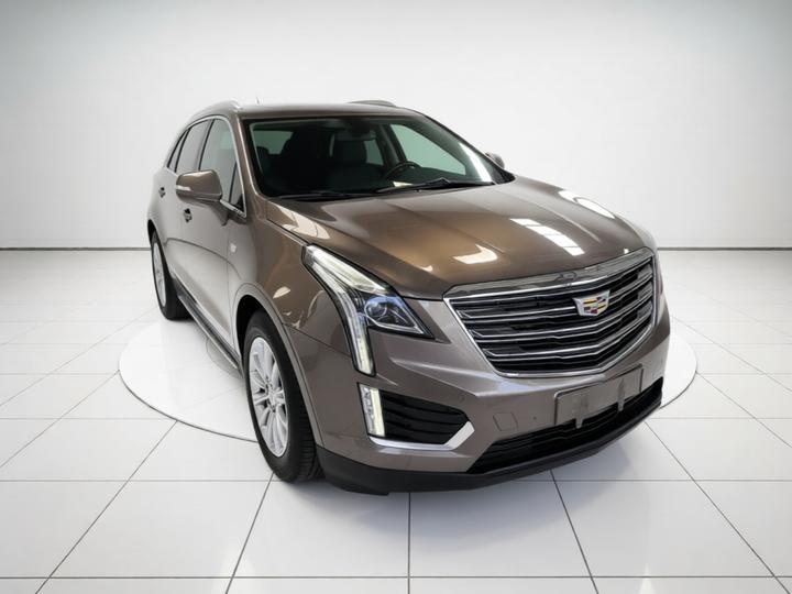 XT5 2016 28T AWD Luxury photo 3