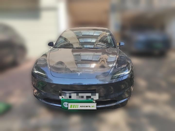 Model 3 2023 RWD photo 2