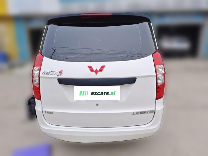 Wuling Hongguang 2021 1.5L S Base LAR photo 5