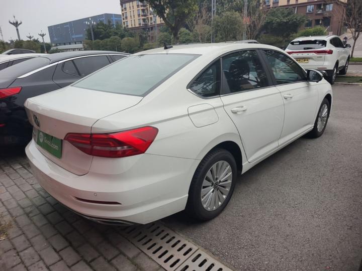 Lavida 2021 1.5L AT Comfort photo 3