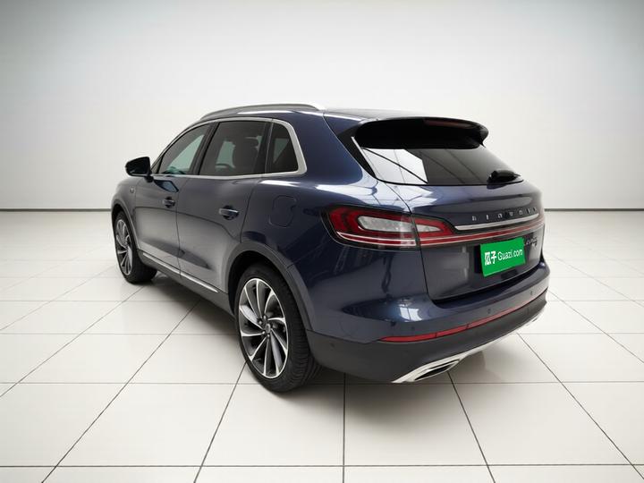Nautilus 2021 2.7T AWD photo 4