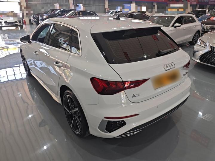 A3 2023 Facelift Sportback 35 TFSI Fashion Sport photo 4