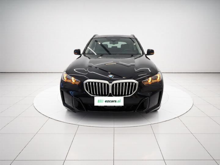 X5 2023 xDrive 30Li Exclusive M M Sport Night Package photo 2