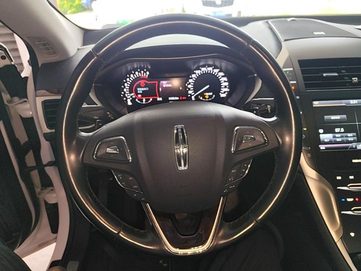 MKZ 2014 2.0T photo 2