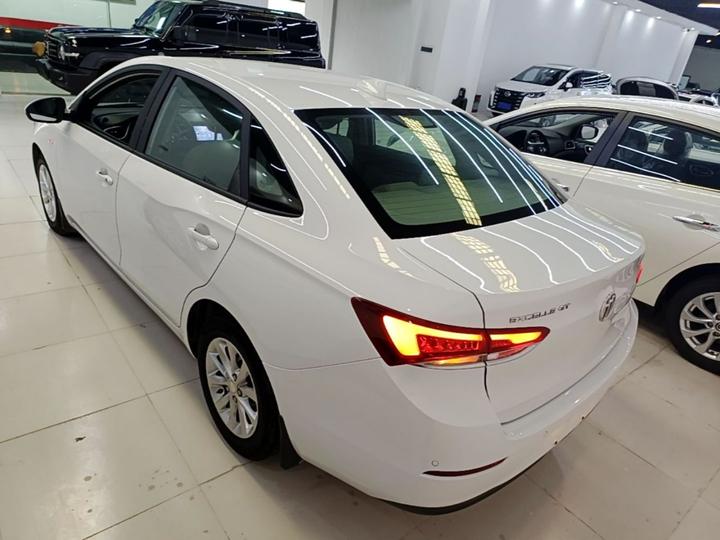 Excelle 2019 15T DCT Progressive China VI photo 4