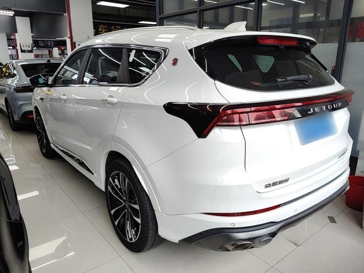 X70 PLUS 2021 1.6T DCTPRO+ 7-Seater photo 4