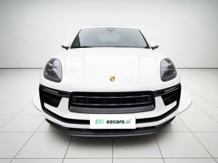 2024 Macan 2.0T photo 2