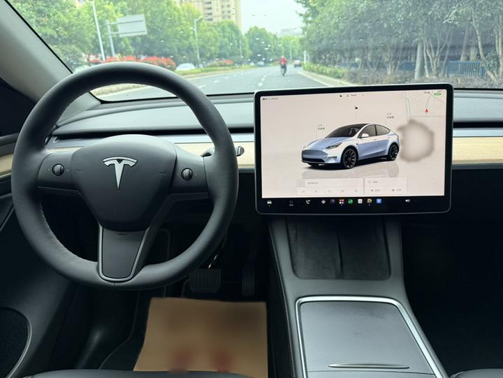 Model Y 2022 Facelift RWD photo 3