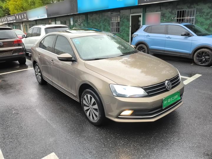 Sagitar 2017 230TSI AT Comfort photo 3