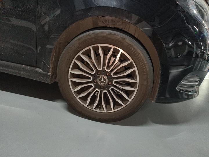 V-Class 2018 V 260 L Premium Extended China V photo 8