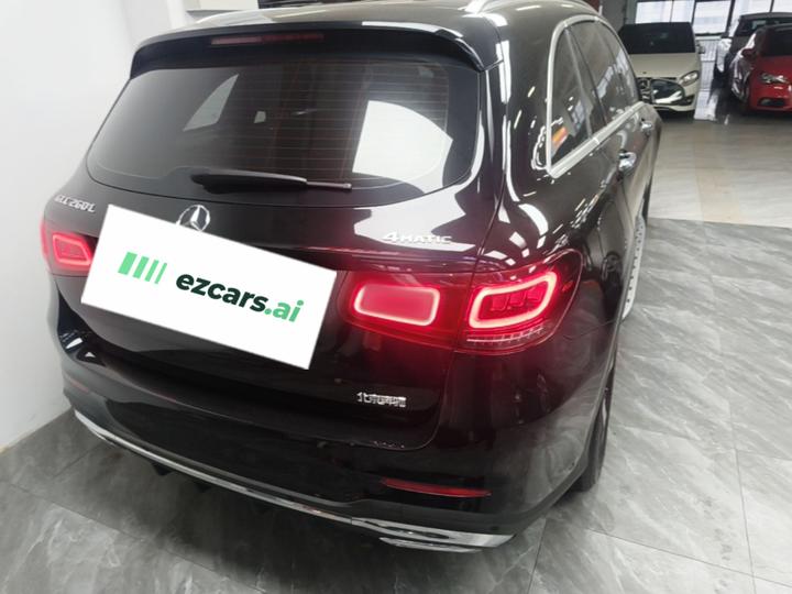 GLC 2022 Facelift GLC 260 L 4MATIC Dynamic photo 3