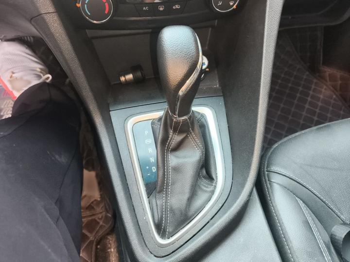 Excelle 2021 Facelift 1.3T AT Mild Hybrid Elite photo 6