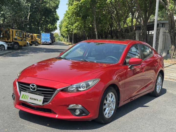 3 Axela 2016 Sedan 1.5L AT Luxury