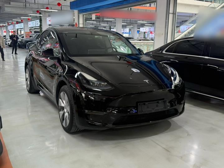 Model Y 2022 Facelift Long Range AWD photo 3