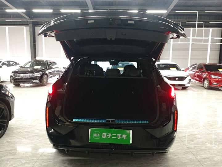 08 EM-P 2023 220km AWD Performance Halo photo 8