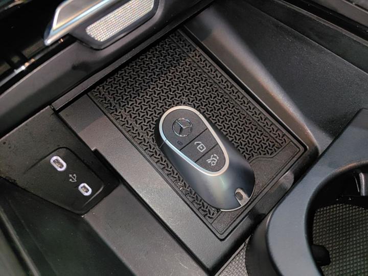 EQE 2025 500 4MATIC photo 8