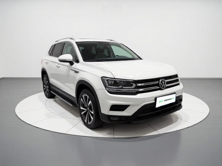 Tharu 2021 280TSI RWD Luxury PLUS photo 3