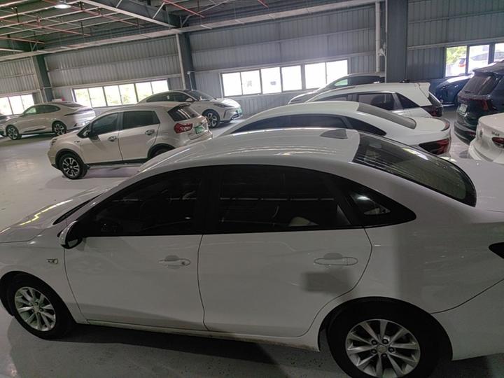 Excelle 2019 15T DCT Progressive China VI photo 4