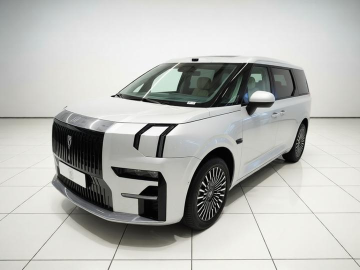 009 2024 7-Seater AWD 108kWh