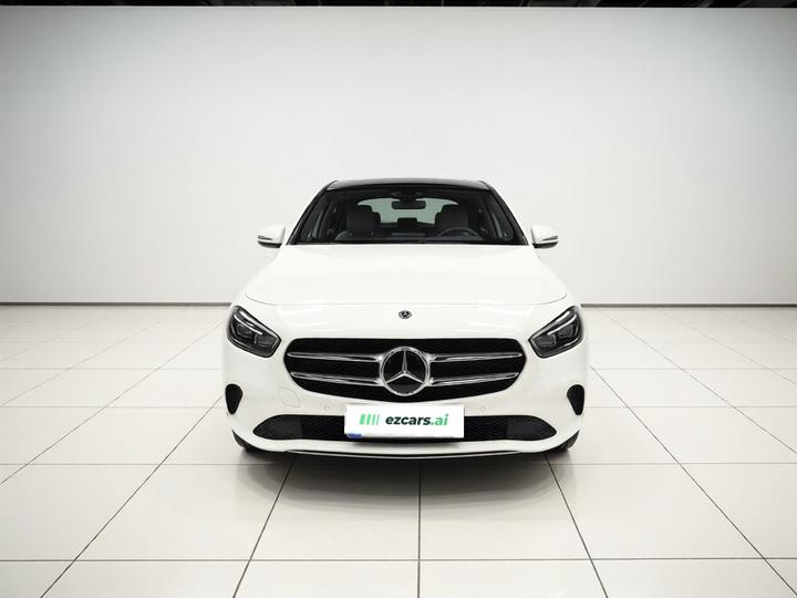 B-Class 2020 B 200 Dynamic photo 2