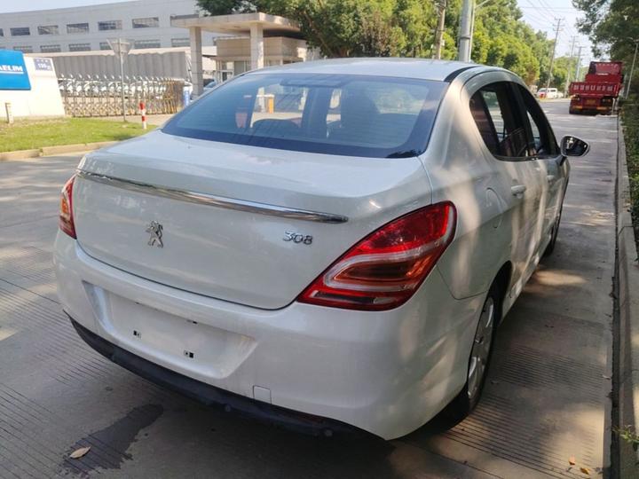 308 2014 Classic 1.6L MT photo 4