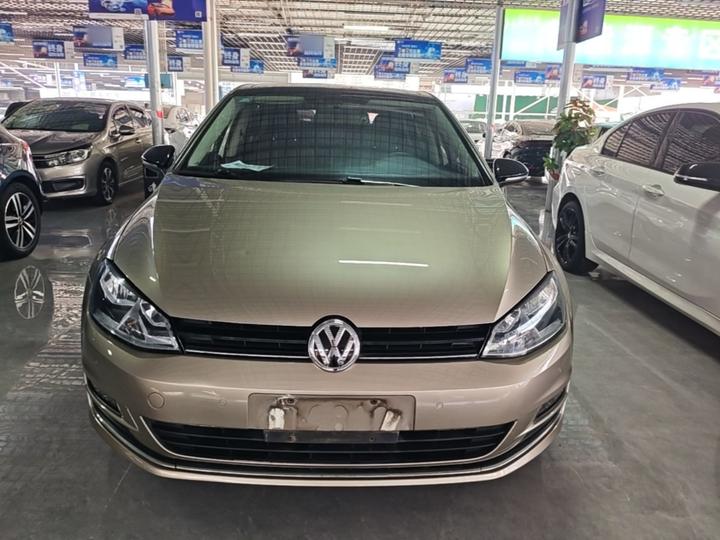 Golf 2017 1.6L AT Comfort Anniversary Edition photo 2