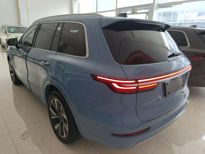 Li Auto ONE 2021 EREV 6-Seater photo 4