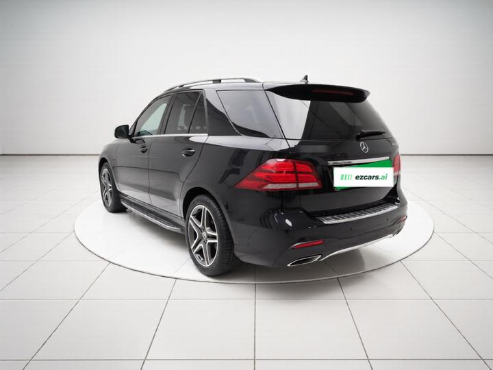 GLE Imported 2017 GLE 400 4MATIC photo 4