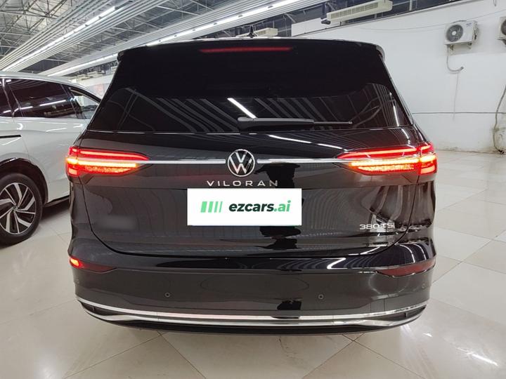 Viloran 2024 380TSI Premium photo 5