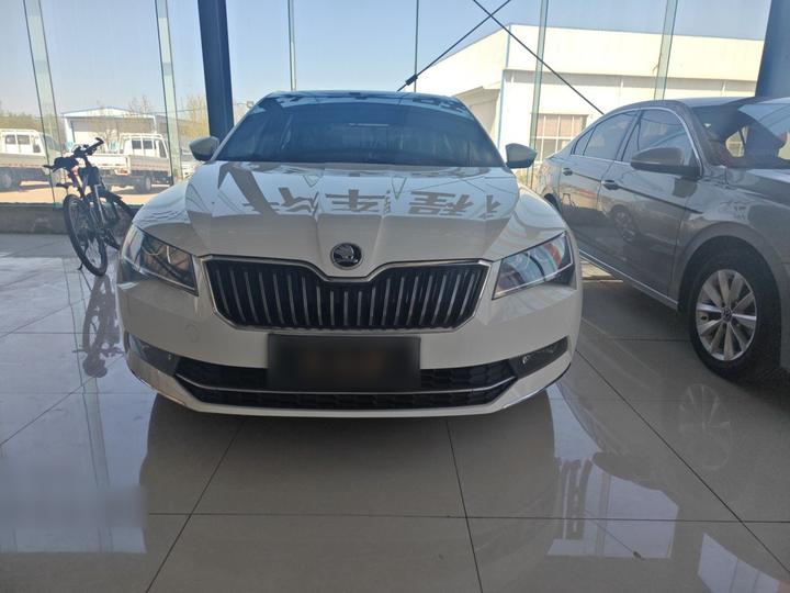 Superb 2018 TSI330 DSG Comfort China V photo 2