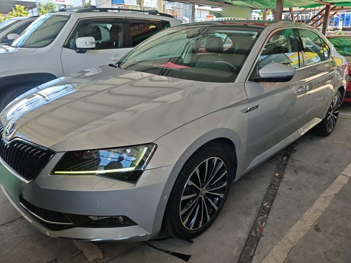 Superb 2018 TSI330 DSG Luxury China V