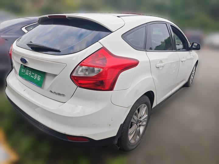 Focus 2012 Hatchback 1.6L AT Comfort photo 6